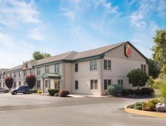 Super 8 By Wyndham Harrisburg Hershey West Exteriör bild